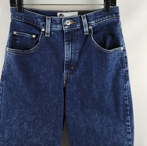 Levi’s Silver Tab Mom Jeans Size 28x26 High Waisted Frayed Hem - Picture 2 of 11